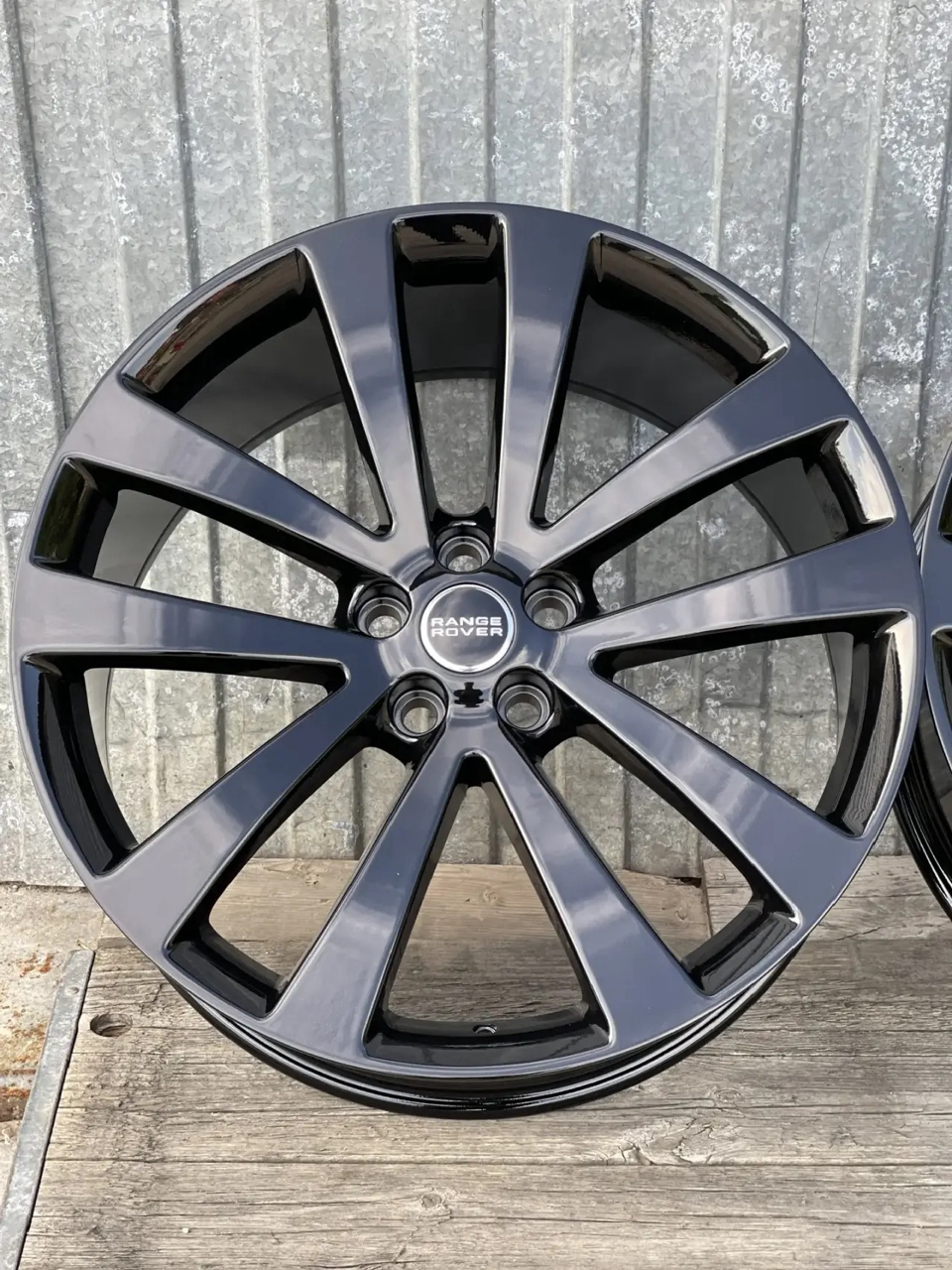 R22.0 5x120