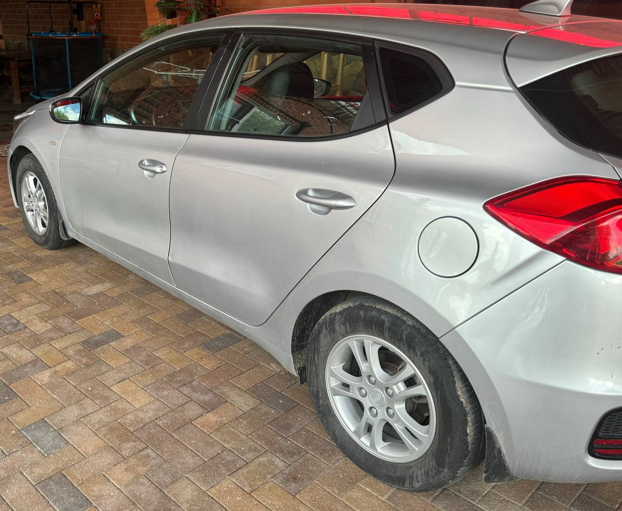 Kia
